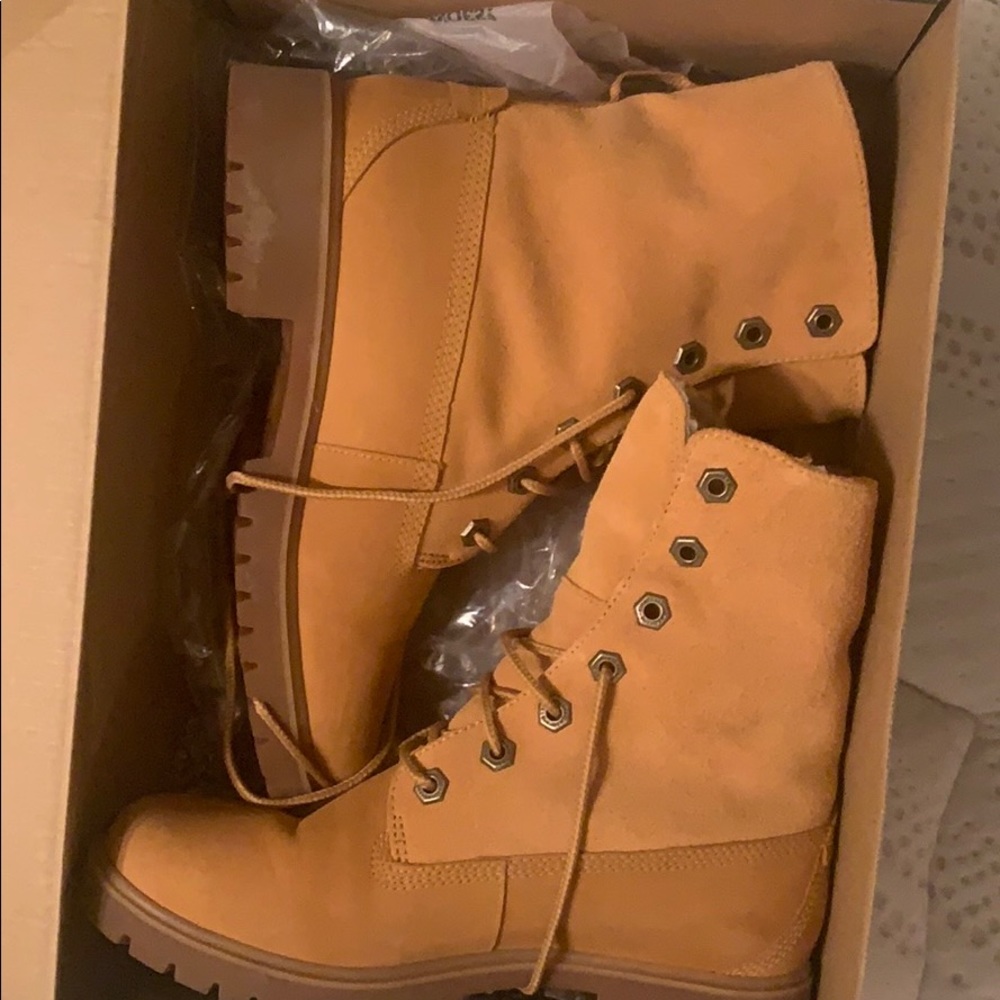Timberlands women’s boots